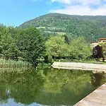 Appartamento Veronika Haus Kmb Seeappartement Am Ossiacher Mit Direktem Seezugang Und Hallenbad *