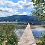 Veronika Haus Kmb Seeappartement Am Ossiacher Mit Direktem Seezugang Und Hallenbad Appartamento