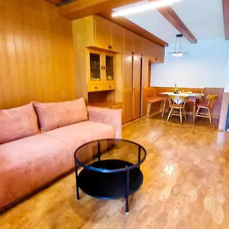 Veronika Haus Kmb Seeappartement Am Ossiacher Mit Direktem Seezugang Und Hallenbad דירה