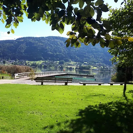Veronika Haus Kmb Seeappartement Am Ossiacher Mit Direktem Seezugang Und Hallenbad Tschoran