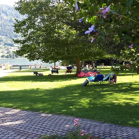 Veronika Haus Kmb Seeappartement Am Ossiacher Mit Direktem Seezugang Und Hallenbad * Tschoran