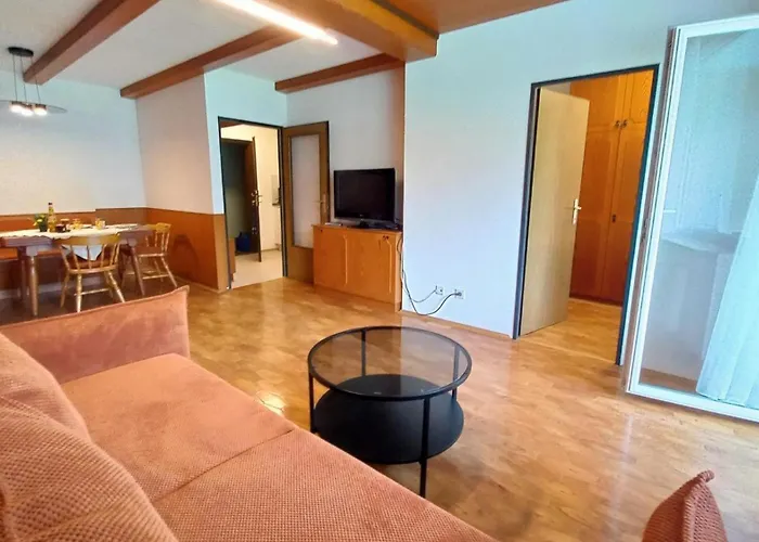 Veronika Haus Kmb Seeappartement Am Ossiacher Mit Direktem Seezugang Und Hallenbad