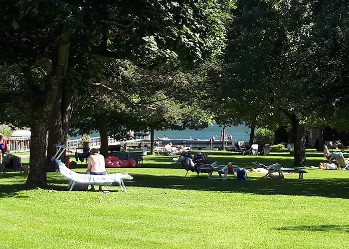 Veronika Haus Kmb Seeappartement Am Ossiacher Mit Direktem Seezugang Und Hallenbad Tschoran